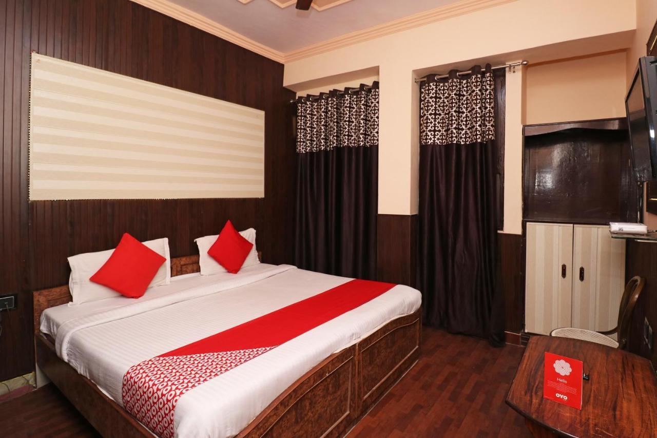 Oyo 8379 Hotel Kamal Лакхнау Екстер'єр фото